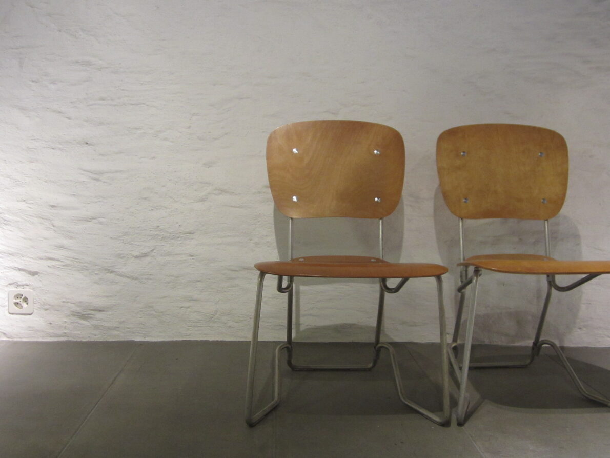 Artikelbild Zwei "Aluflex" Stühle