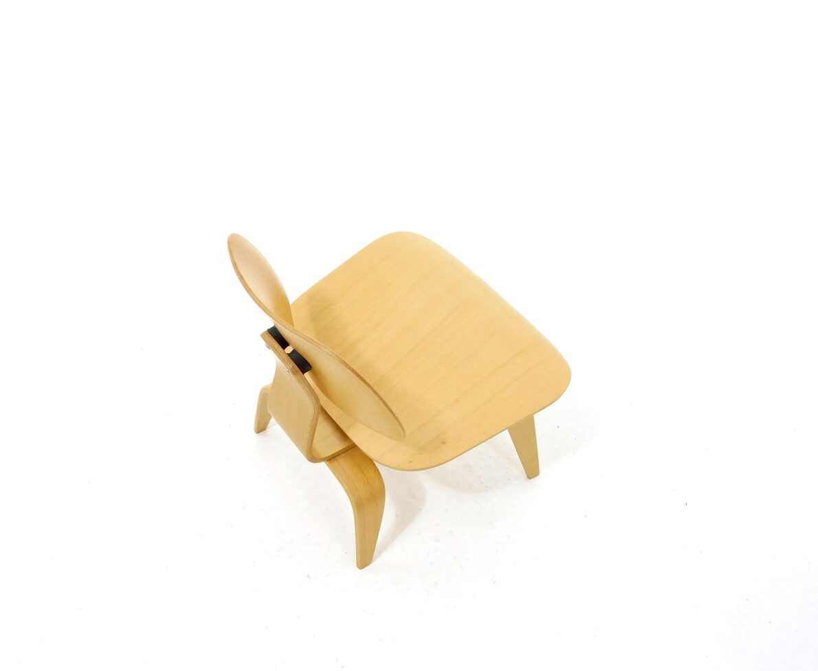 Artikelbild Vitra Design Museum Miniatur "LCW" - Ray und Charles Eames